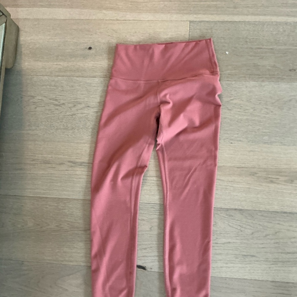 Lululemon Wonder Train Leggings 25in
